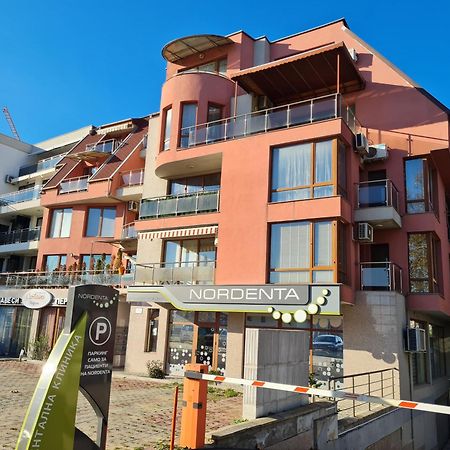 וארנה Black Sea Brееze Apartment מראה חיצוני תמונה