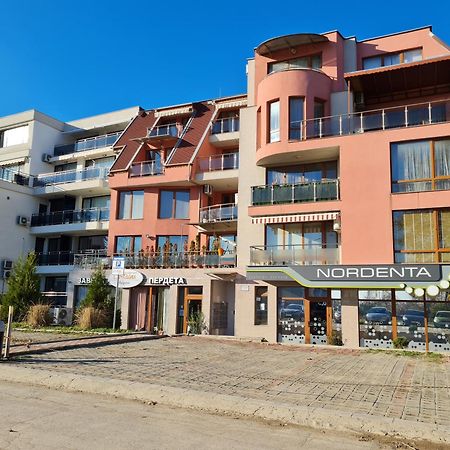 וארנה Black Sea Brееze Apartment מראה חיצוני תמונה